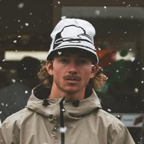 Photo of Dillon Flinders